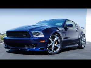 FORD MUSTANG 2011